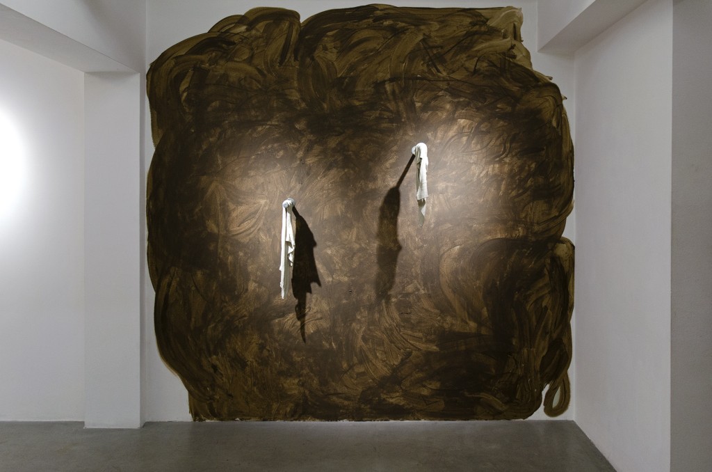 01 Handle with Care 2025 Maria Nalbantova 01 Handle with Care 2025 Maria Nalbantova