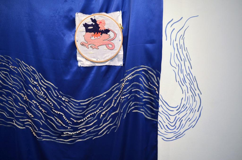 15a-2018_Drought-Installation-textiles_embroidery_acrylic-beads_210x180_cm-Weather_Forecast.jpg