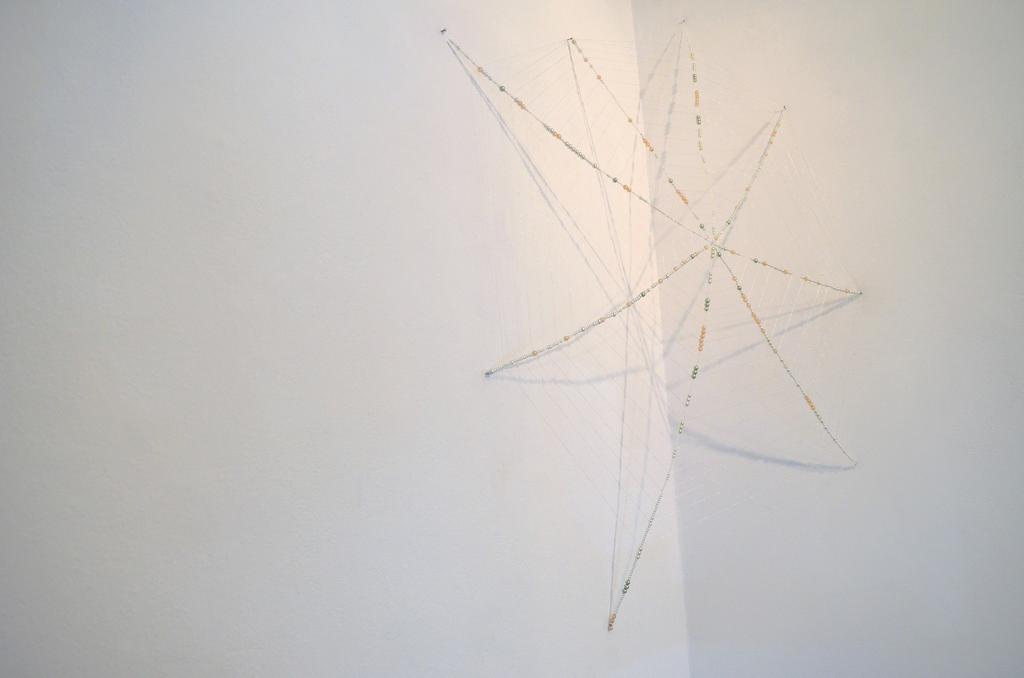 09-2018-Spider_web-Installation-cord_silver_thread_beads_pearl_-130x100_cm.jpg